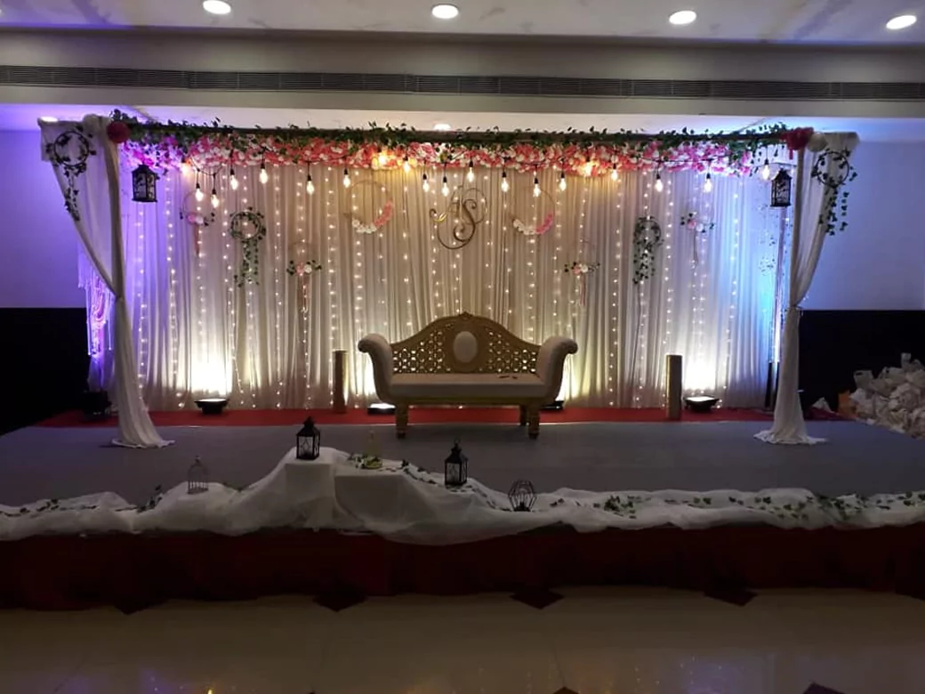 best-banquet-halls-bhimaas-temple-tree-hotel