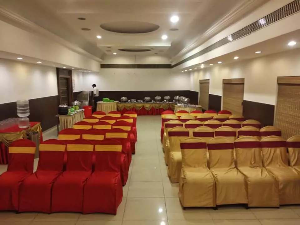 best-mini-hall-bhimaas-temple-tree-hotel