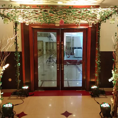 paradise3-bhimaas-temple-tree-hotel